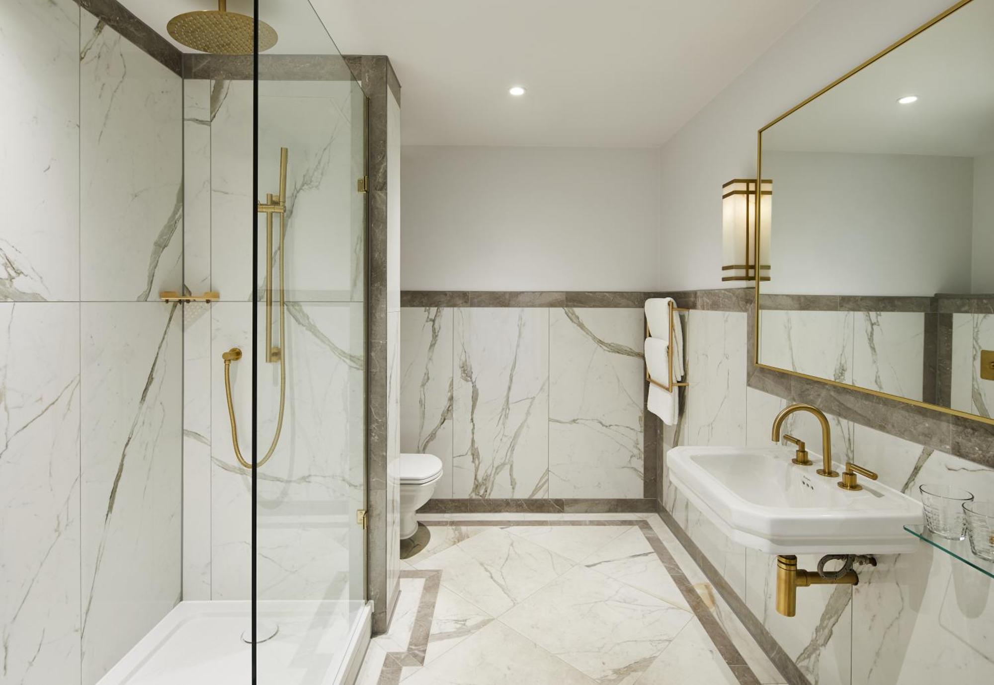Hotel The Grand Hove Esterno foto Bathroom
